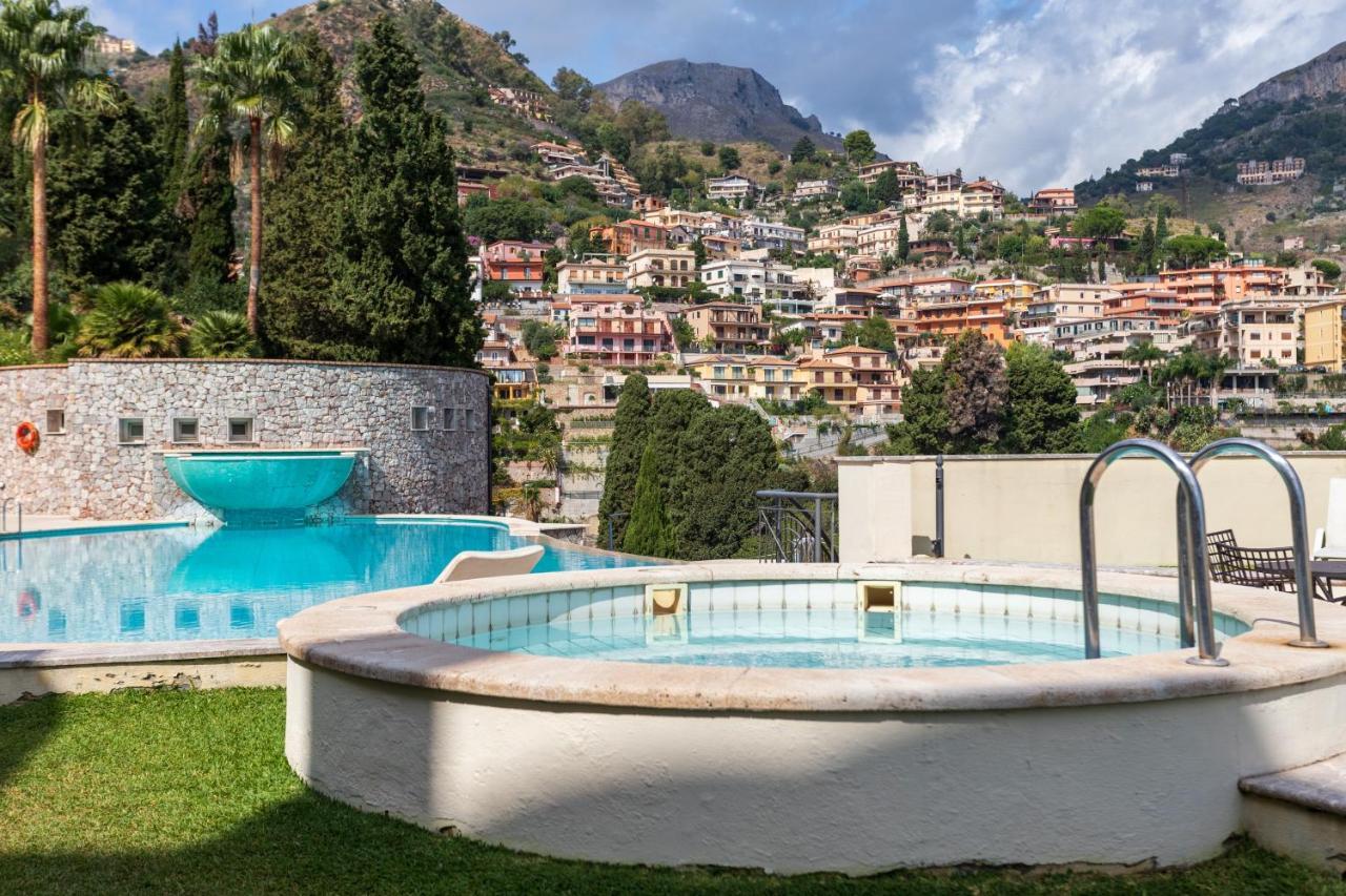 Beautiful Apartment In The Centre Of Taormina Exterior photo